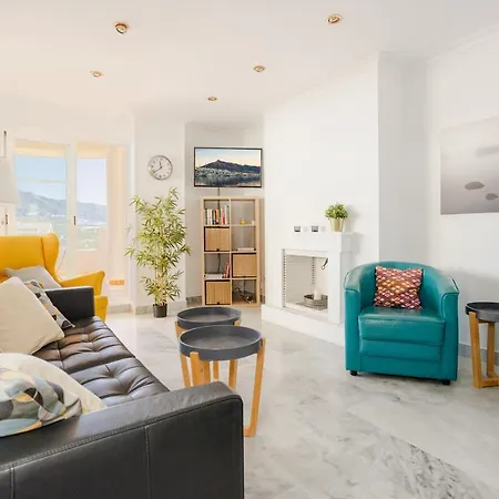 Apartment Modern With Terrace